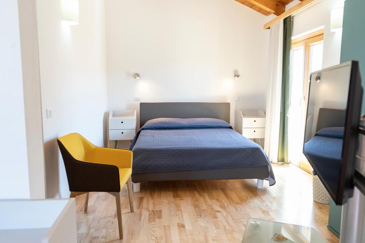 Il Sogno Hotell Montesano sulla Marcellana Exteriör bild